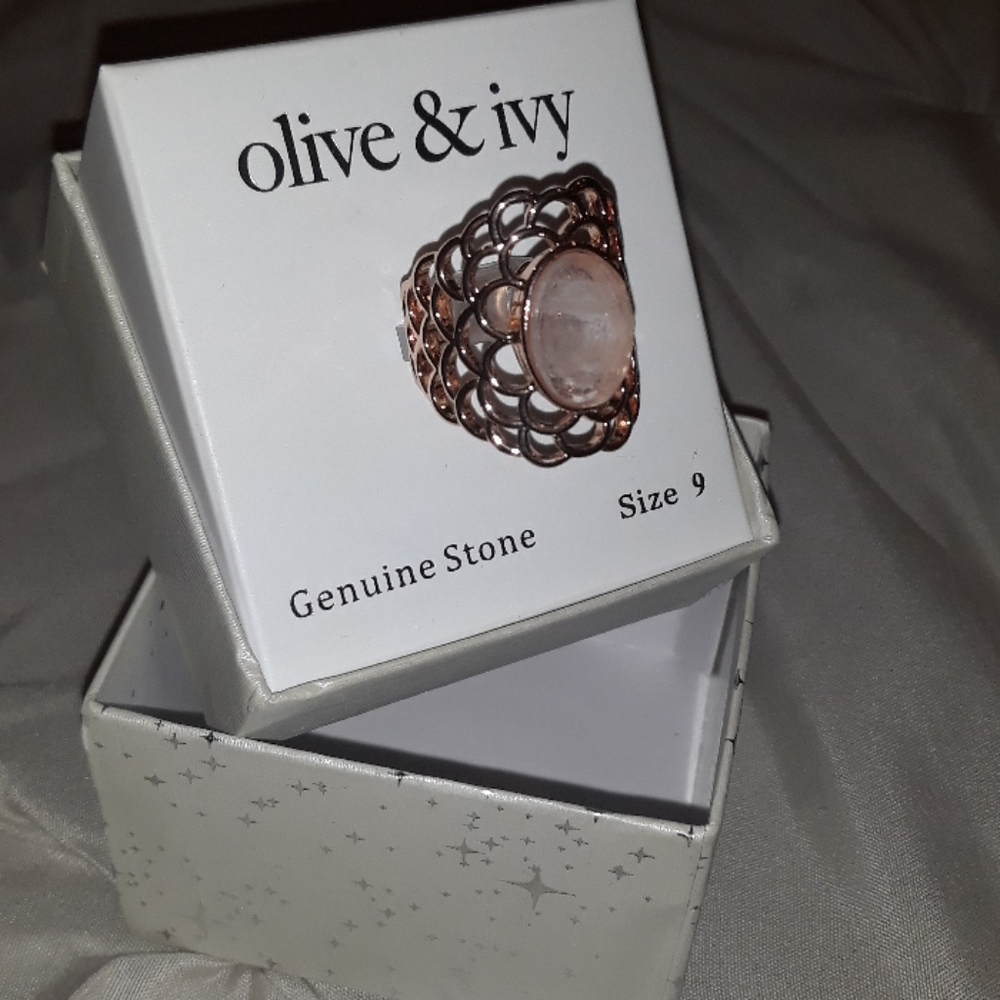 Olive & Ivy Size 9  Ring Brand New